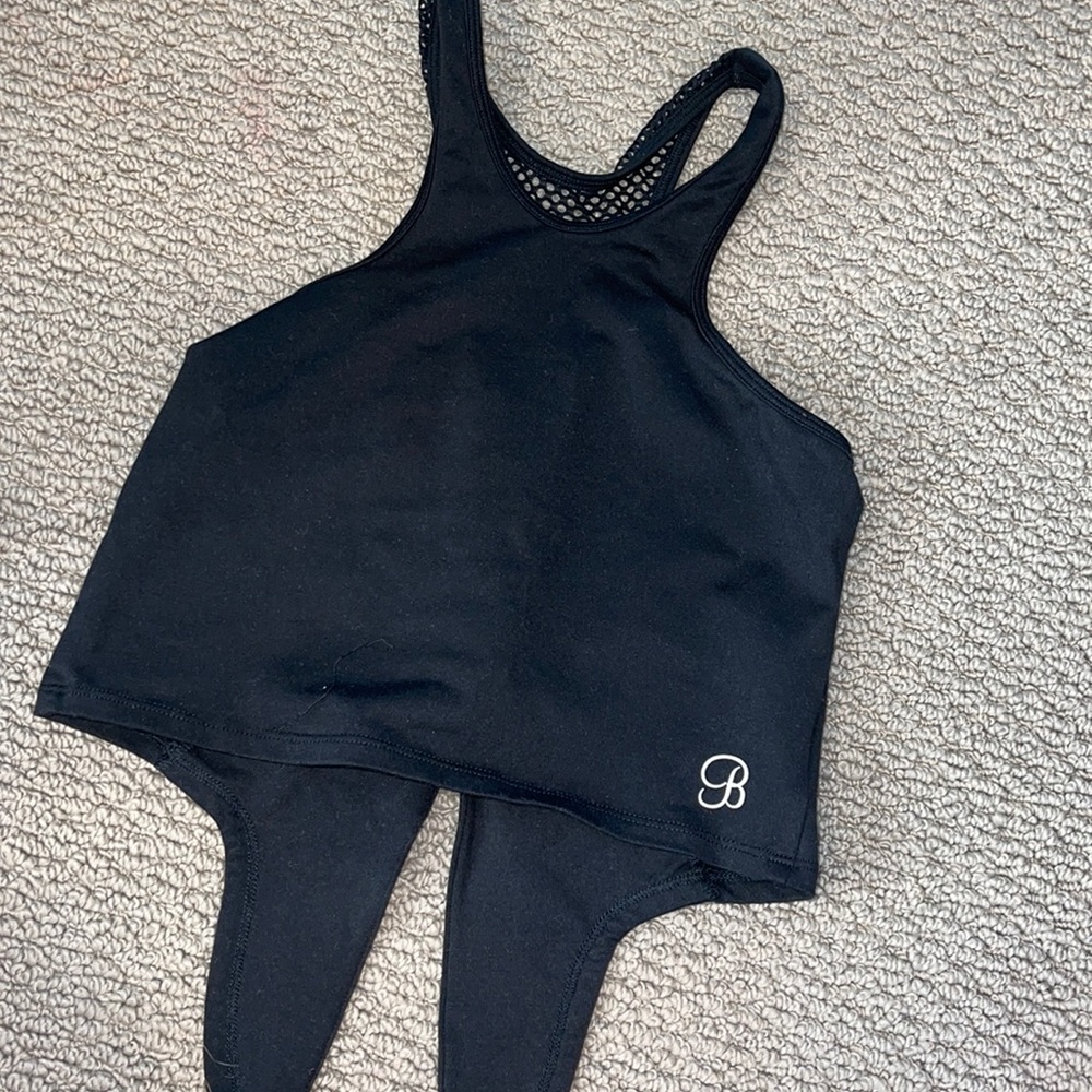 Sports top